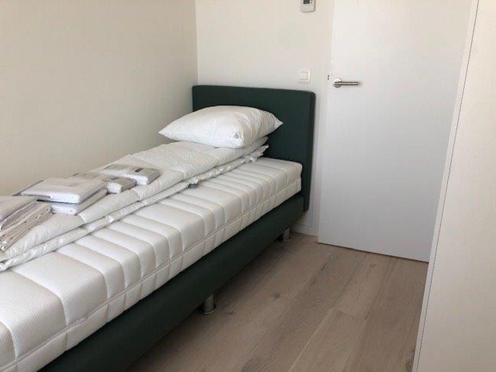 Ongemeubeld 2 slaapkamer appt. met zicht op de Schelde foto 16