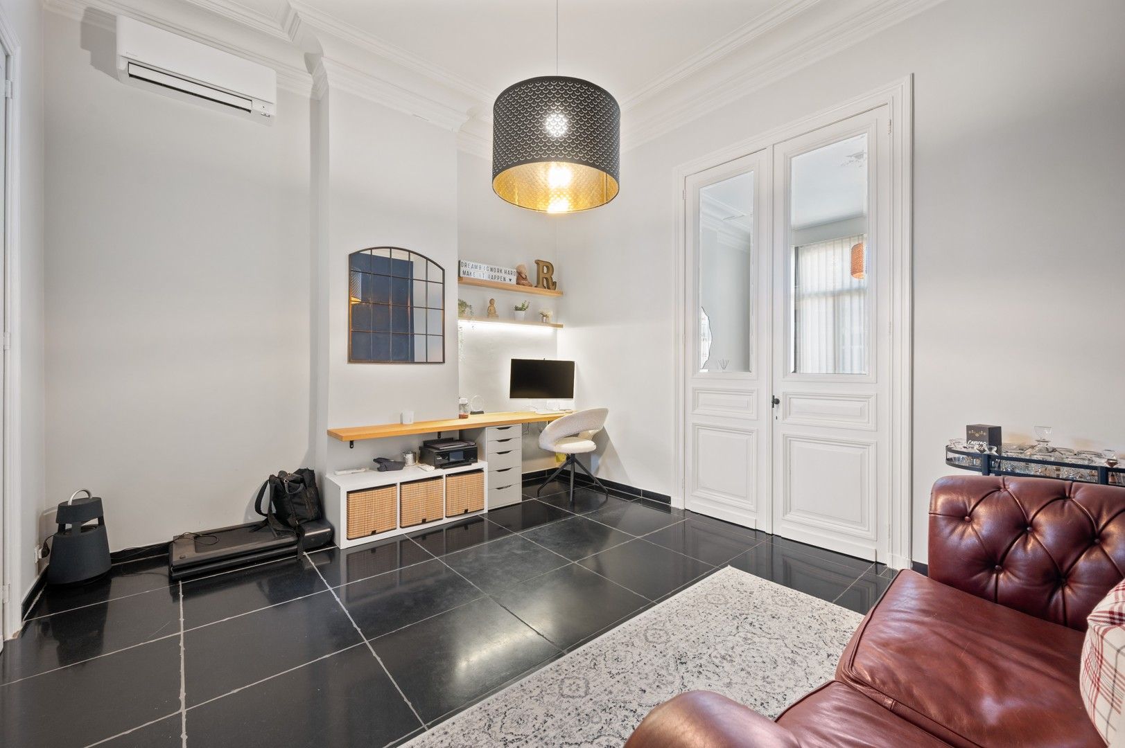 Karaktervolle & sfeervolle herenwoning foto 6