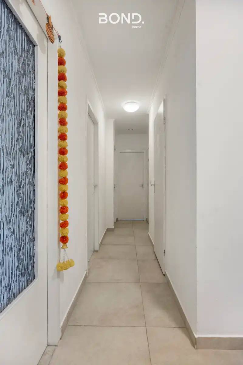 Instapklaar appartement met 3 kamers, parking en terras foto 16