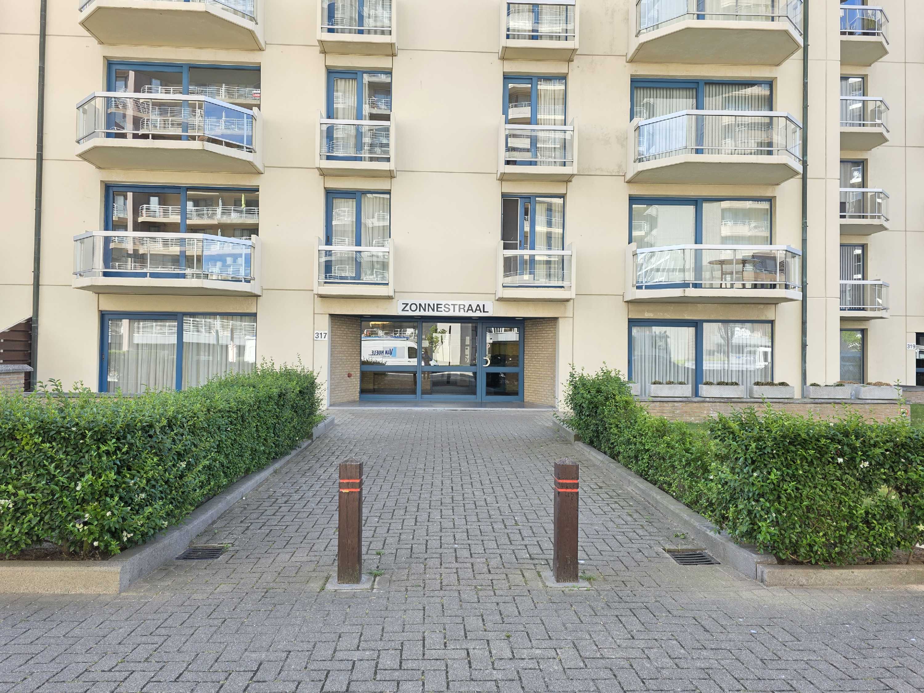 Gemeubeld appartement op toplocatie te Nieuwpoort nabij het strand foto 8