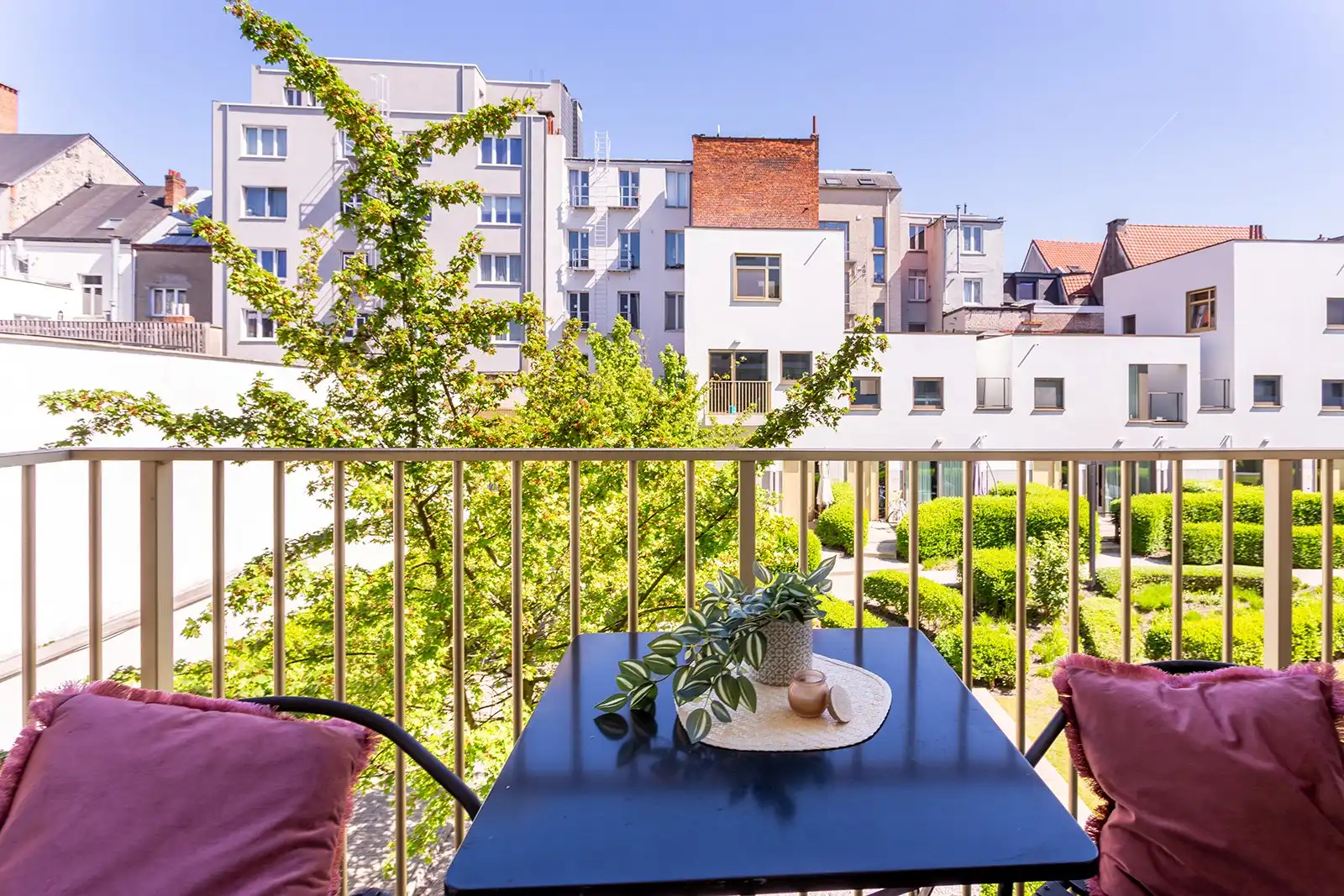 Uitzonderlijk rustig wonen in de bruisende theaterwijk foto 9