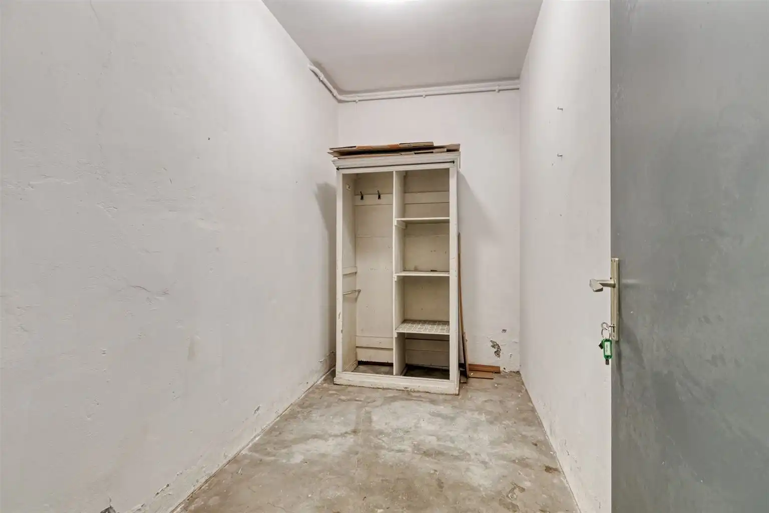 Prachtig ruim appartement met 3 slaapkamers en autostaanplaats gelegen in het hart van Maaseik.  foto 17