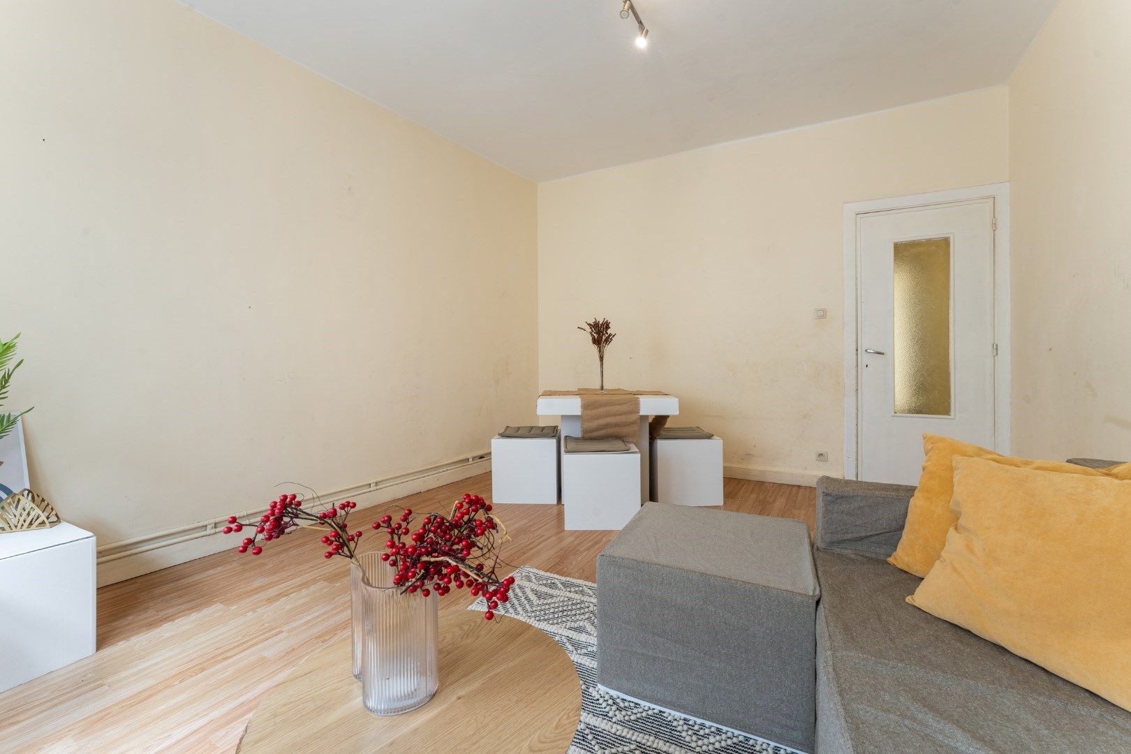 Op te frissen woonappartement in hartje Oostende nabij de Albert-I Promenade en het Wapenplein! foto 7
