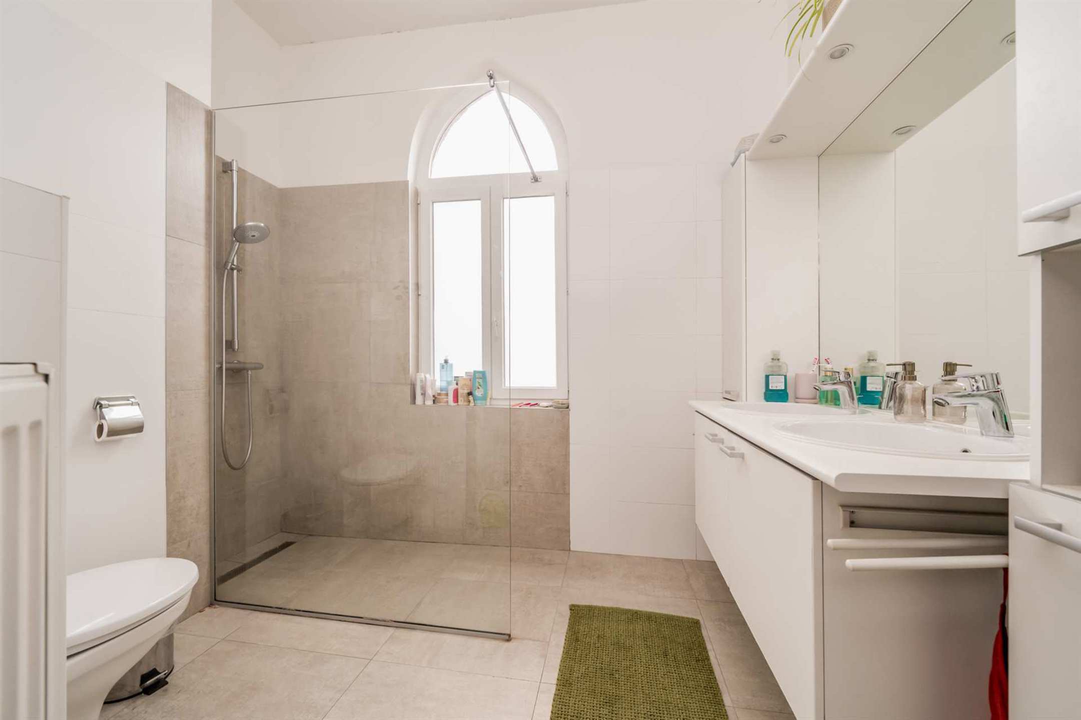 Unieke kloosterwoning gesitueerd in het Patershof  foto 14