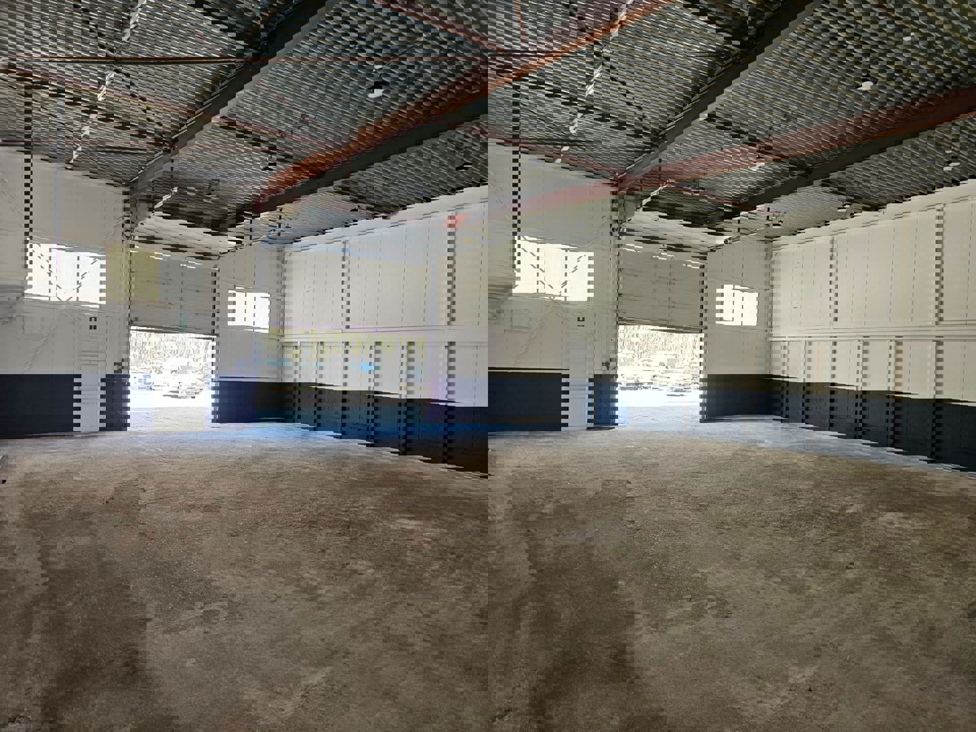 BEDRIJFSGEBOUW TE HUUR ZONHOVEN foto 4