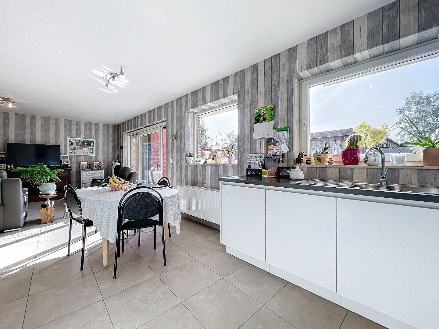 Gelijkvloers appartement met 2 slaapkamers én tuin nabij het centrum van Staden foto 3