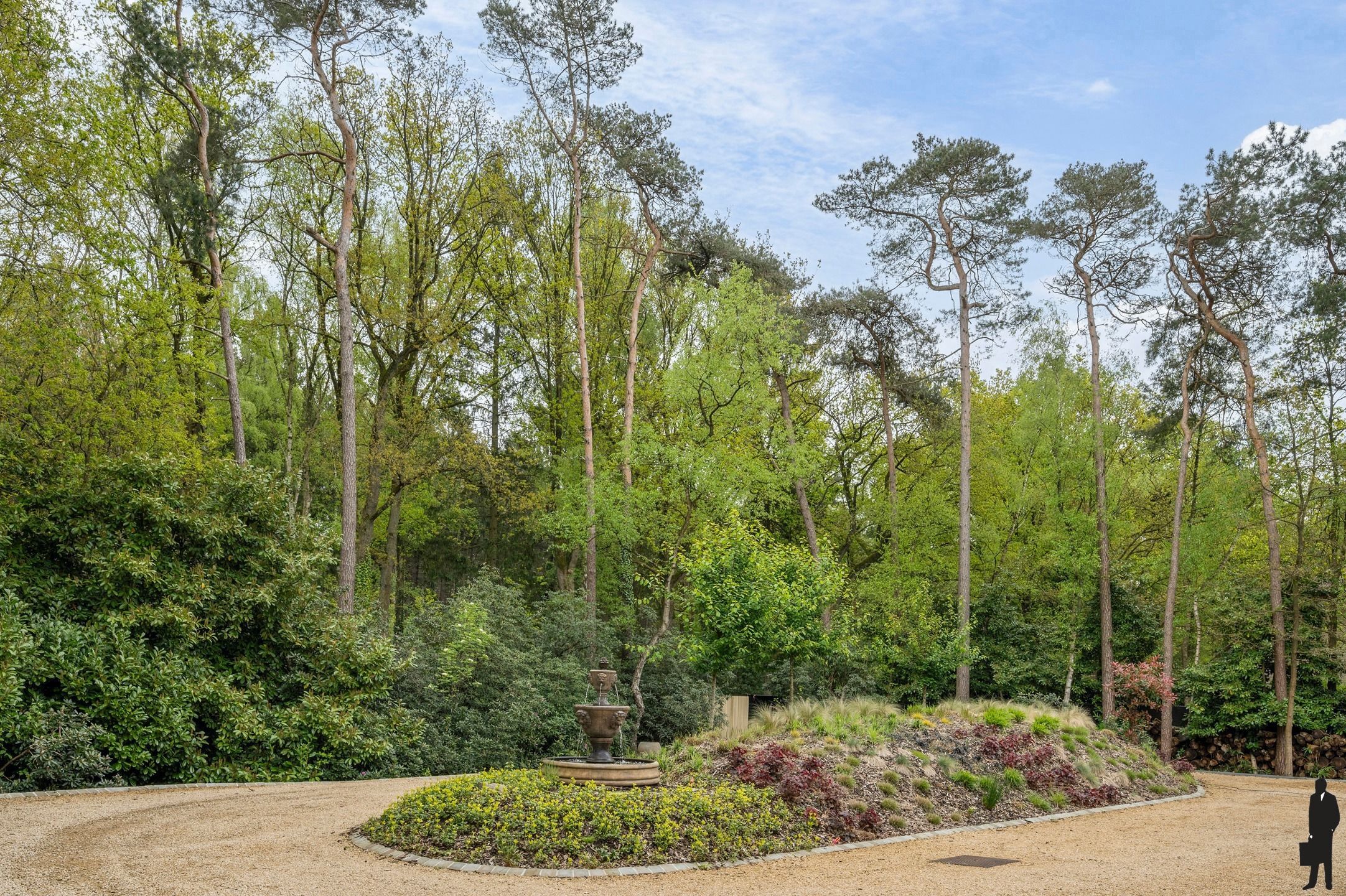 Volledige gerenoveerde villa te koop foto 67