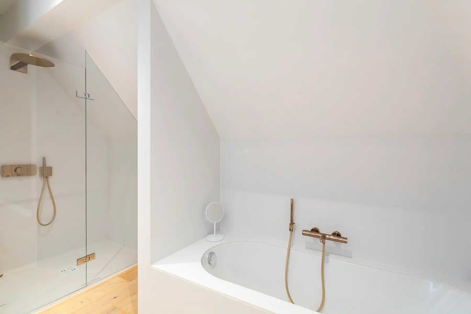 Luxueus dakappartement met 2 slpk en terras  foto 9