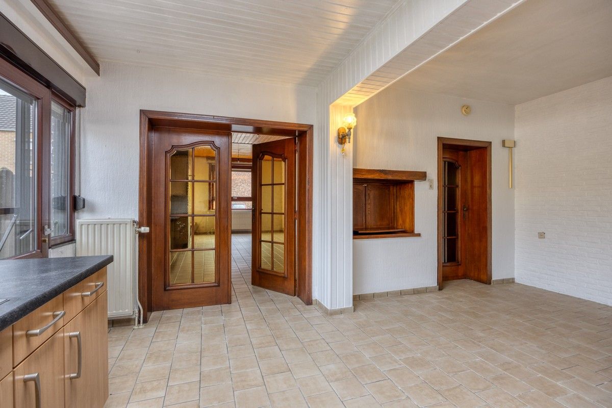 Charmante gezinswoning met 4 slaapkamers, tuin en veel potentieel in het gezellige Vlijtingen, Riemst. foto 10