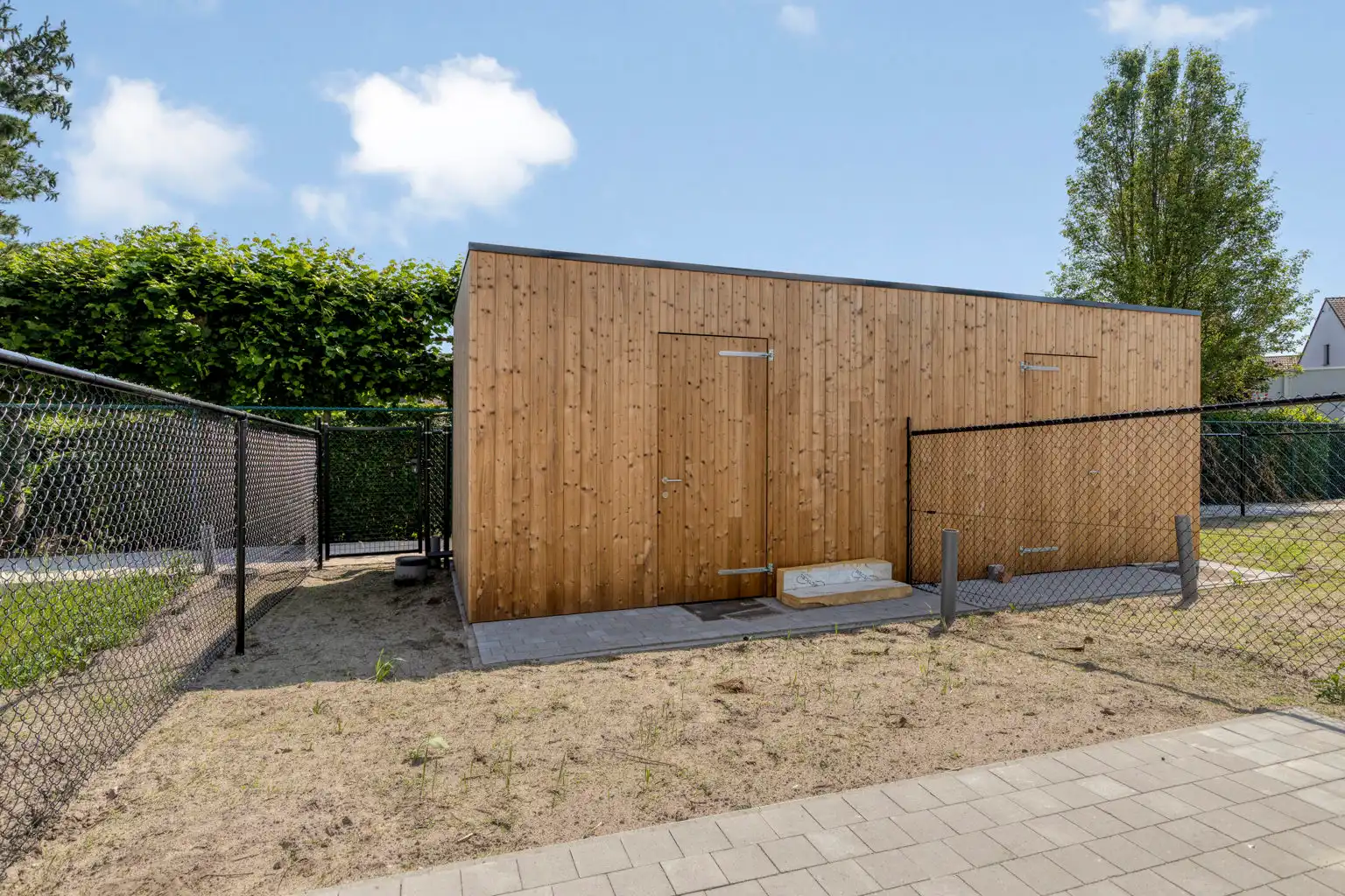 Instapklare kijkwoning te koop in Woonerf Hulstbos, Arendonk foto 22
