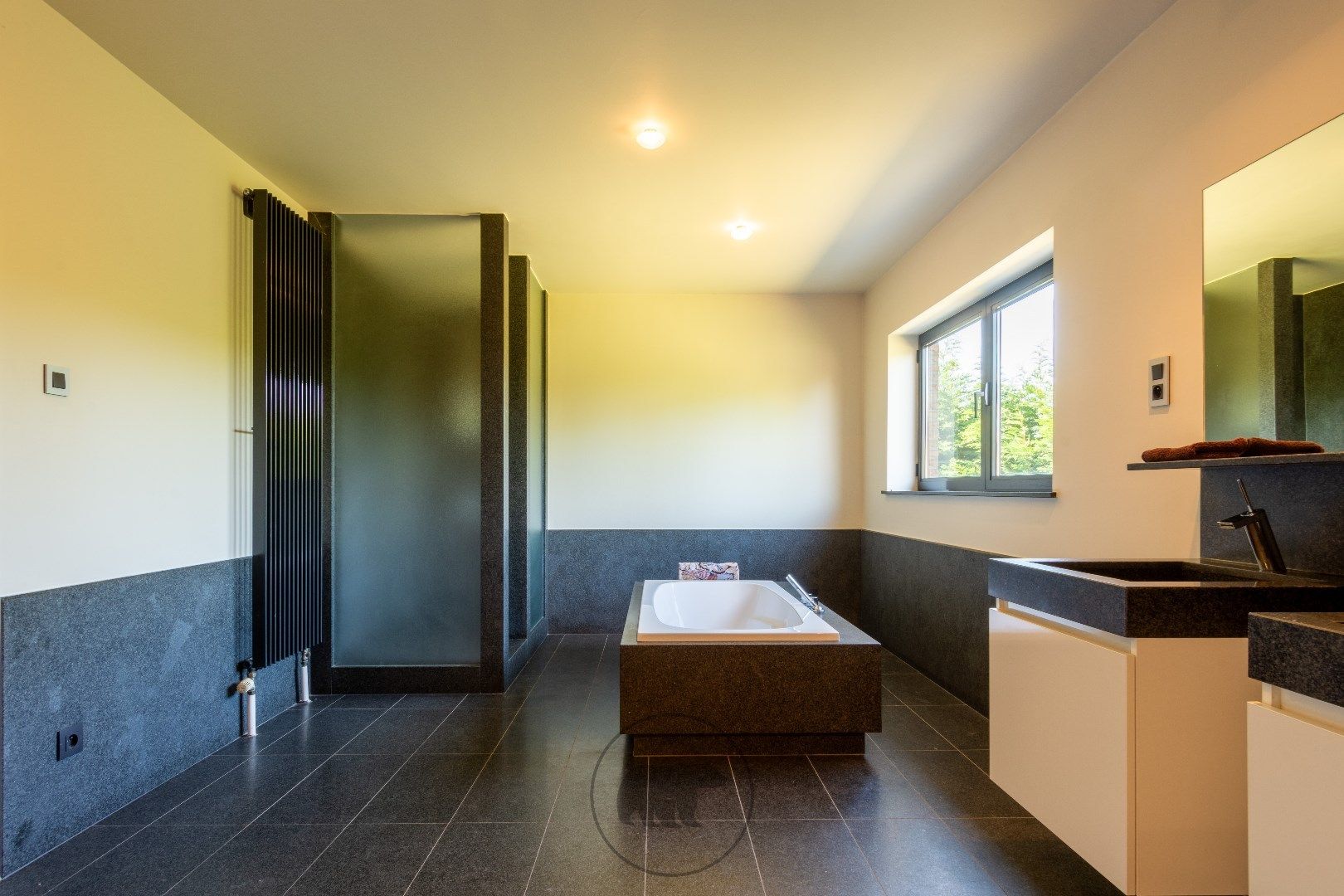 Ruime en luxueus afgewerkte villa in landelijke omgeving foto 19