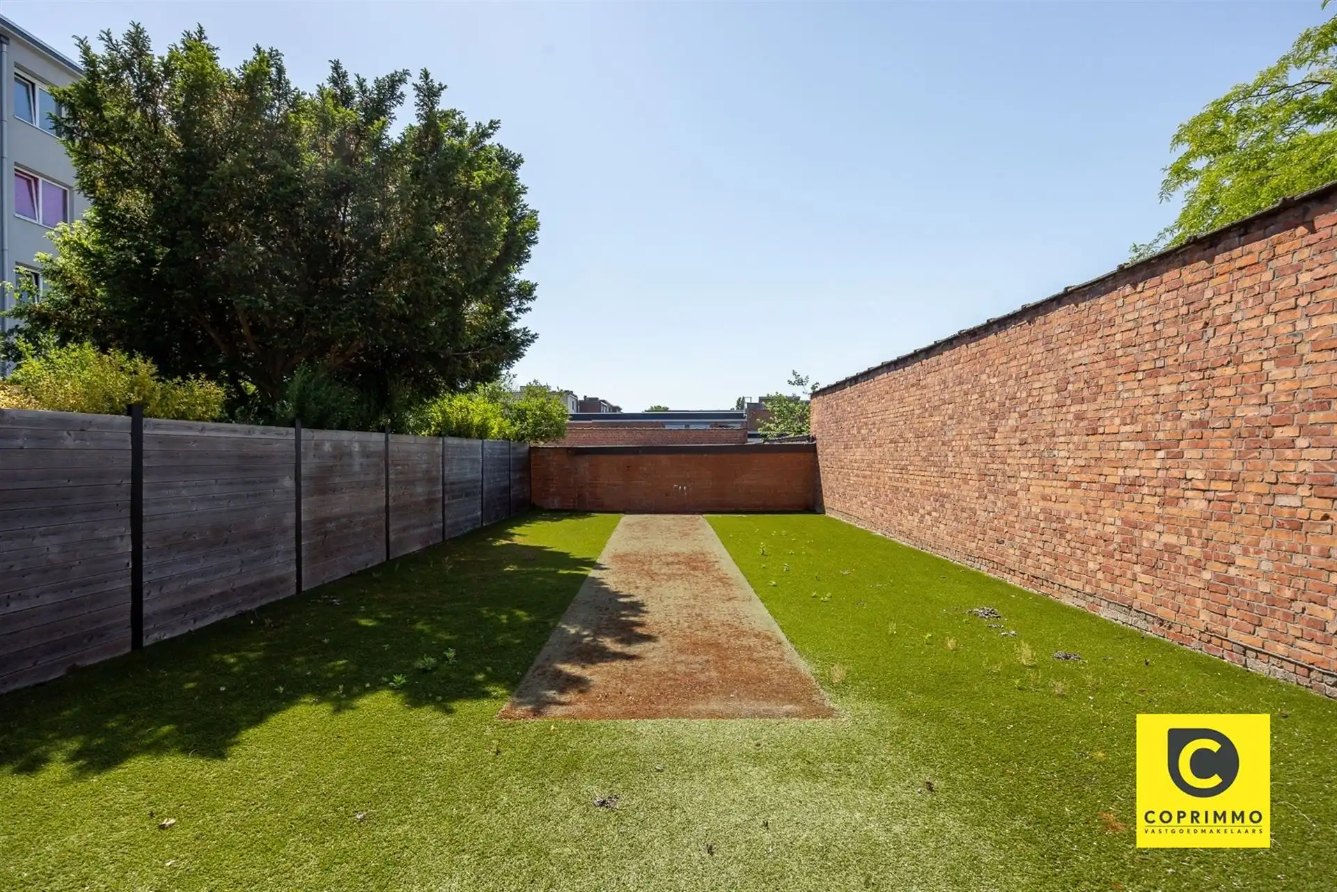Riante woning met Z-tuin in de Oosterveldwijk ! foto 10