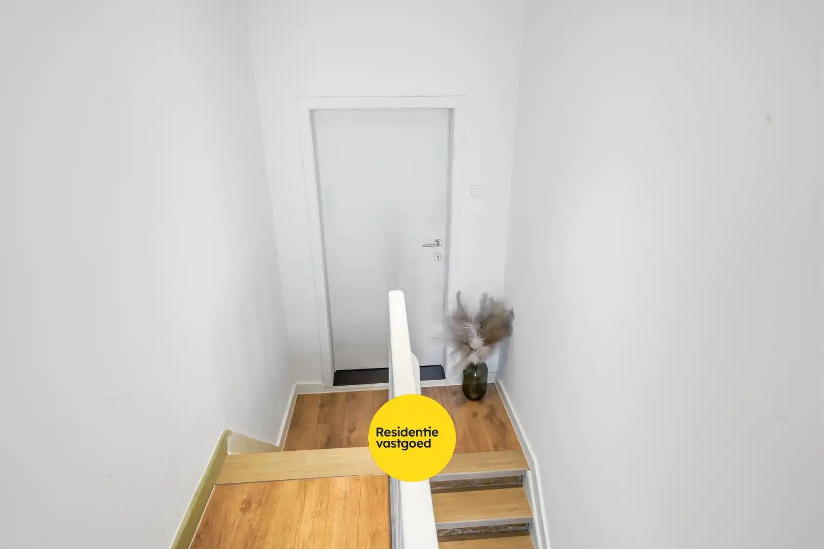 Instapklare woning met 3 slaapkamers en tuin met zicht op de Spuikom foto 20