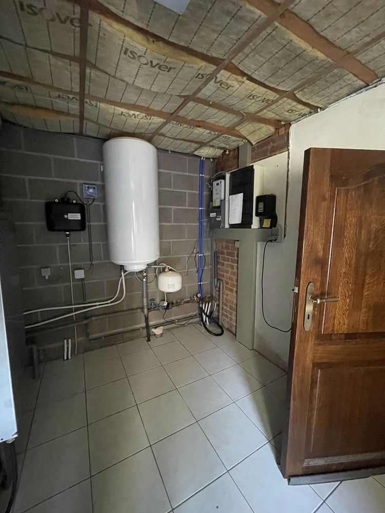 Landelijk gelegen en ruime gezinswoning foto 17