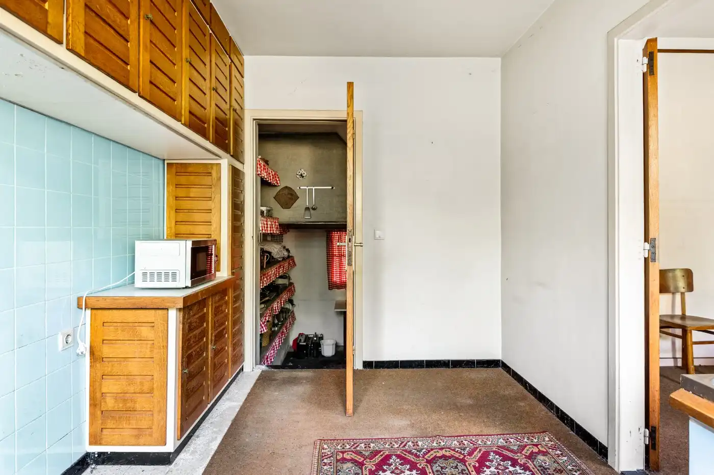 Te renoveren woning met 3 à 4 slpk., garage en tuintje foto 15