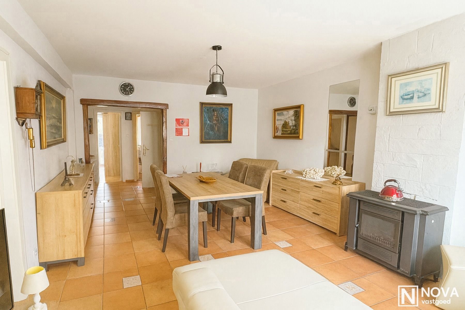 Goed gelegen tweeslaapkamer appartement te Nieuwpoort-Stad foto 2