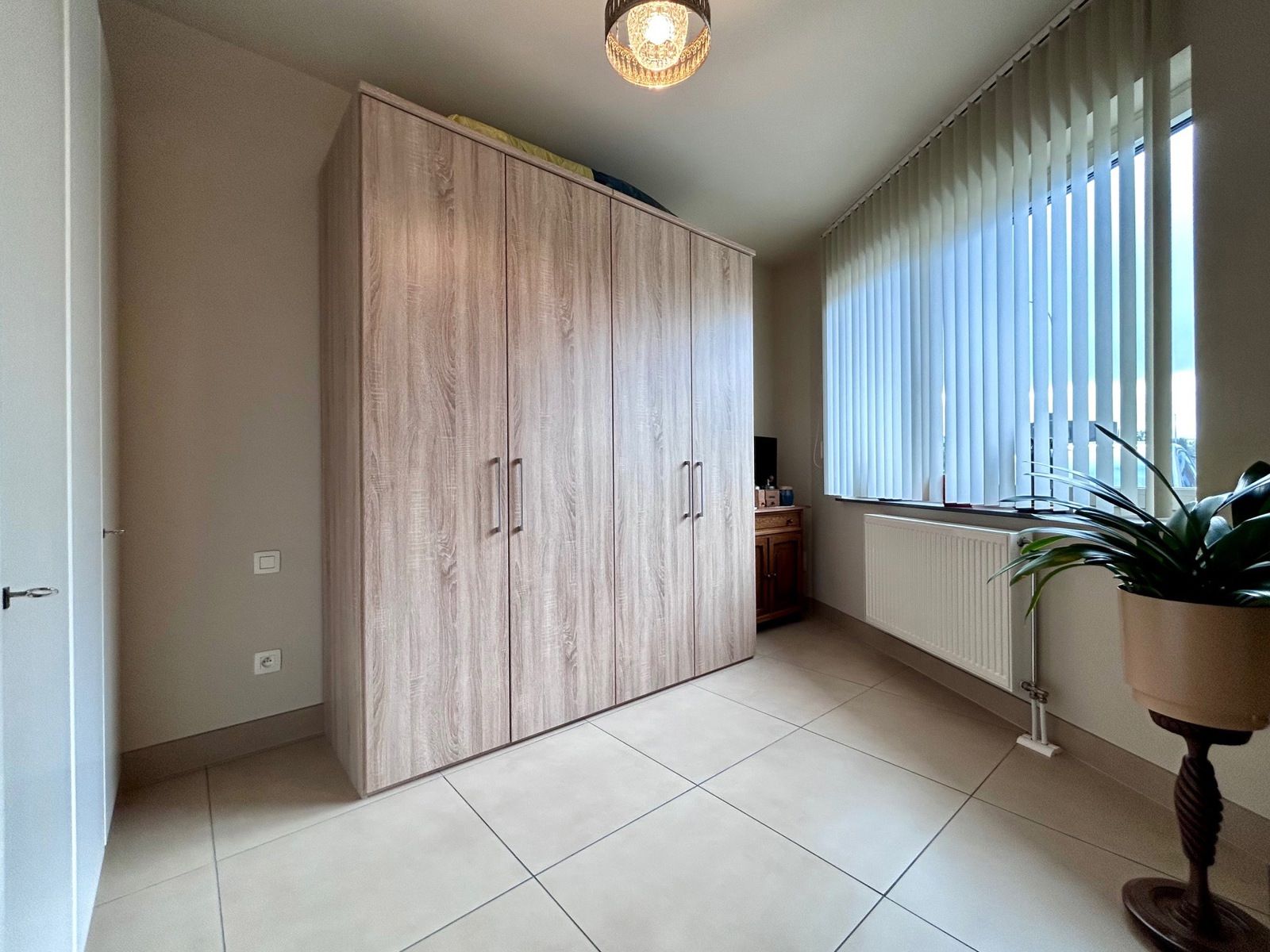 Instapklaar, gelijkvloers appartement met garage foto 19