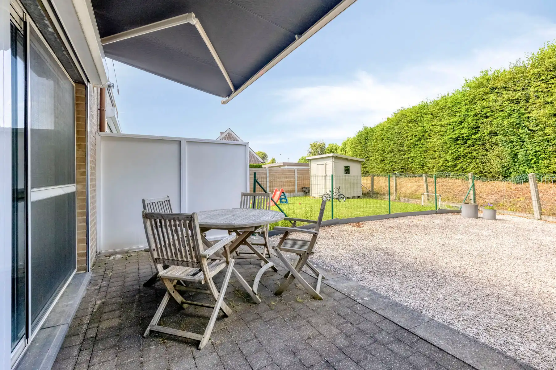 Gelijkvloers app met tuin en garagebox! foto 20