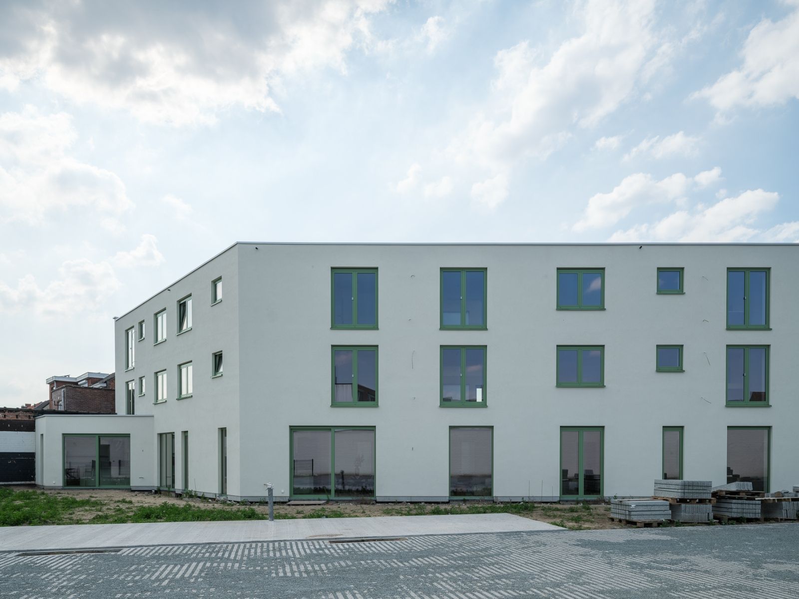 Gerenoveerd 3 slpk appartement met terras te Destelbergen foto 16