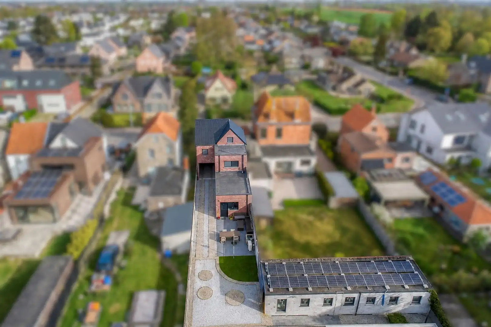 uitzonderlijke eigendom met garage en grote tuin (2287 m²) foto 39
