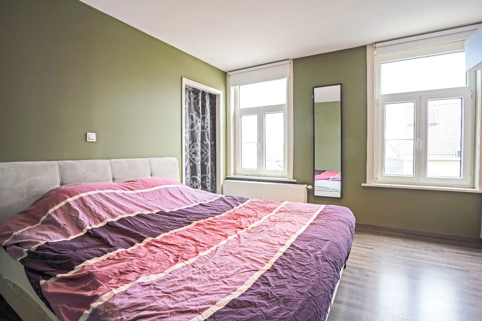 Charmante rijwoning met 3 slaapkamers te centrum Veurne (Petit Paris). foto 7