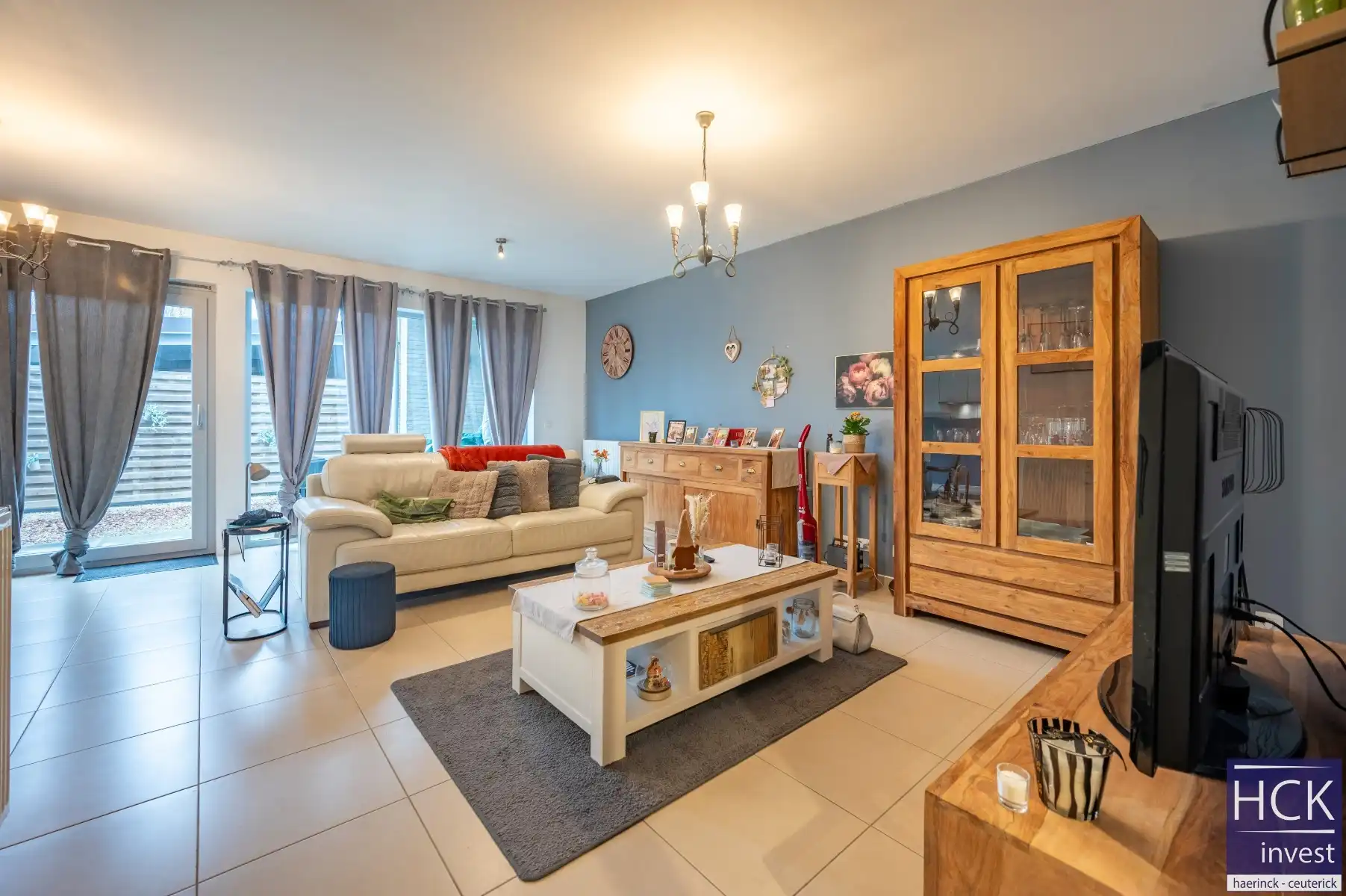 KRUISHOUTEM - Instapklaar 2-SLPK. appartement, vlakbij centrum! foto 2