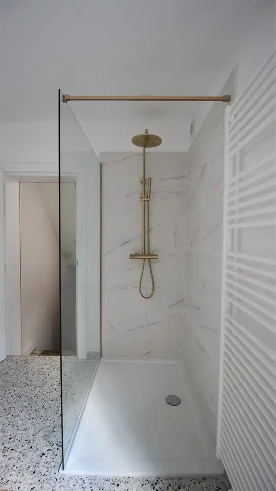 Prachtige studentenkamer met tal van authentieke elementen foto 11