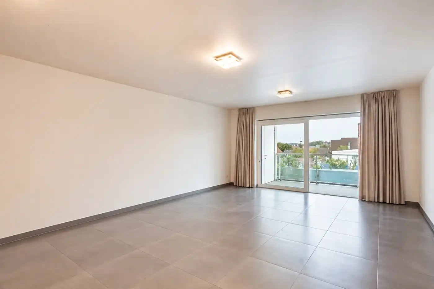 Modern appartement met 2 slaapkamers en autostaanplaats in Zwevegem foto 3