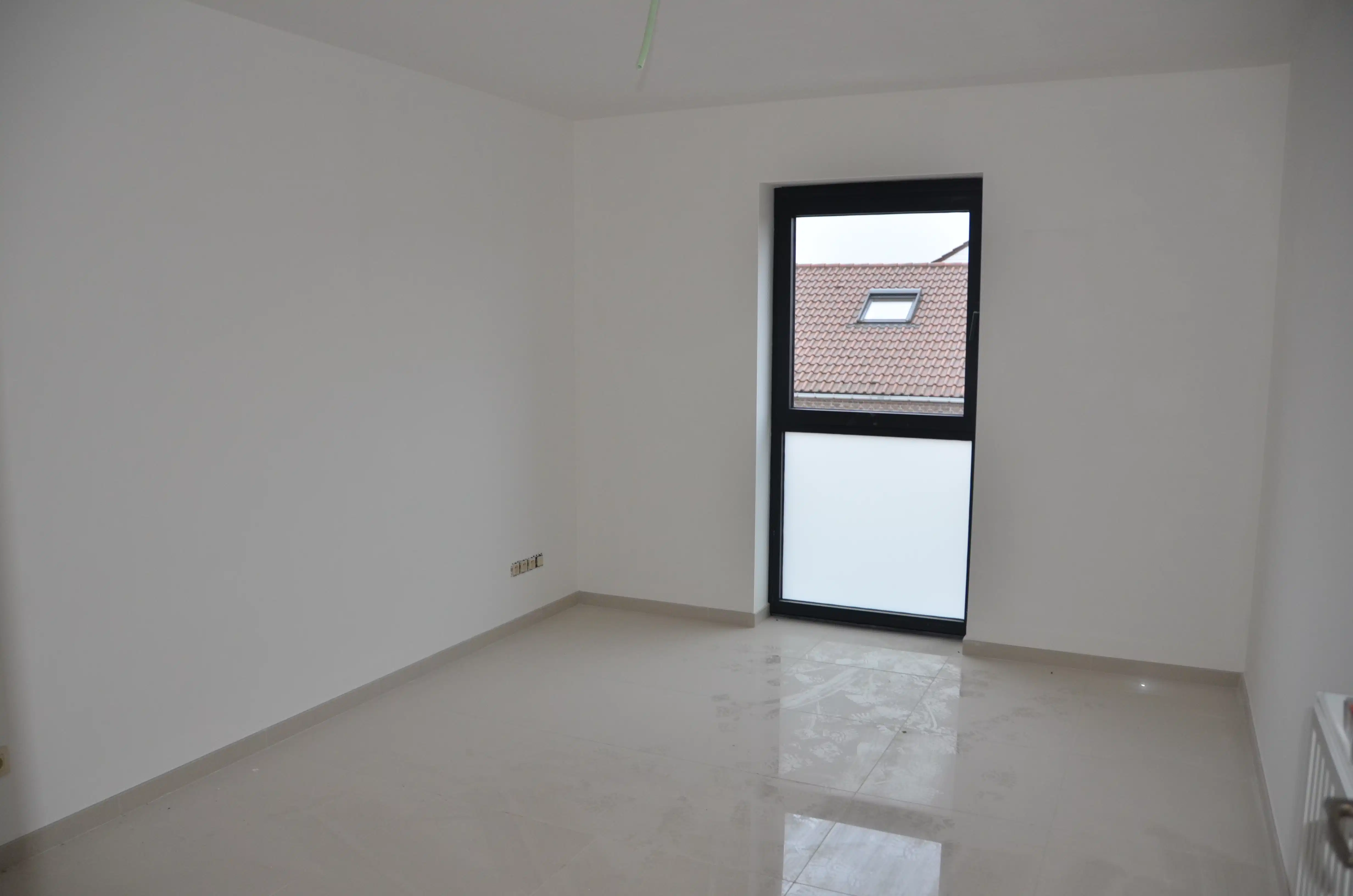 Recente woning met 3 slaapkamers te Duras met tuin en terras. foto 5