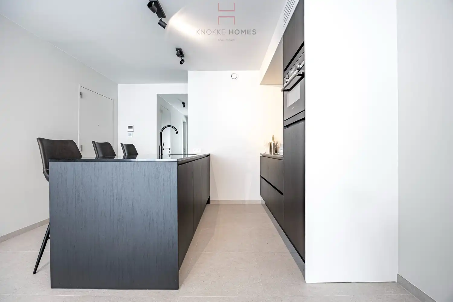 Prachtig afgewerkt nieuwbouwappartement met twee slaapkamers en twee badkamers op de Parmentierlaan foto 10