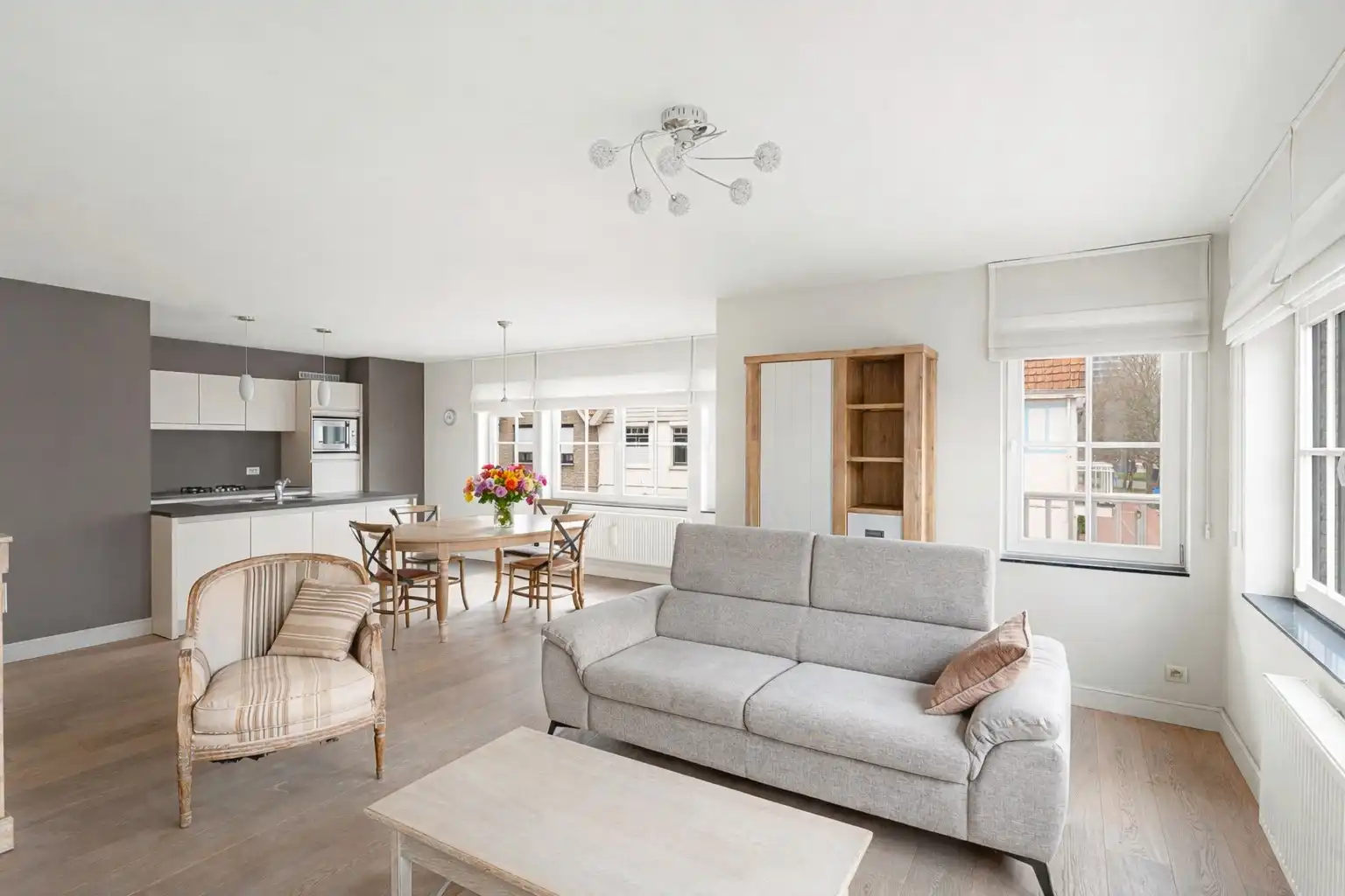 Knap appartement in een recent gebouw te Knokke foto 2