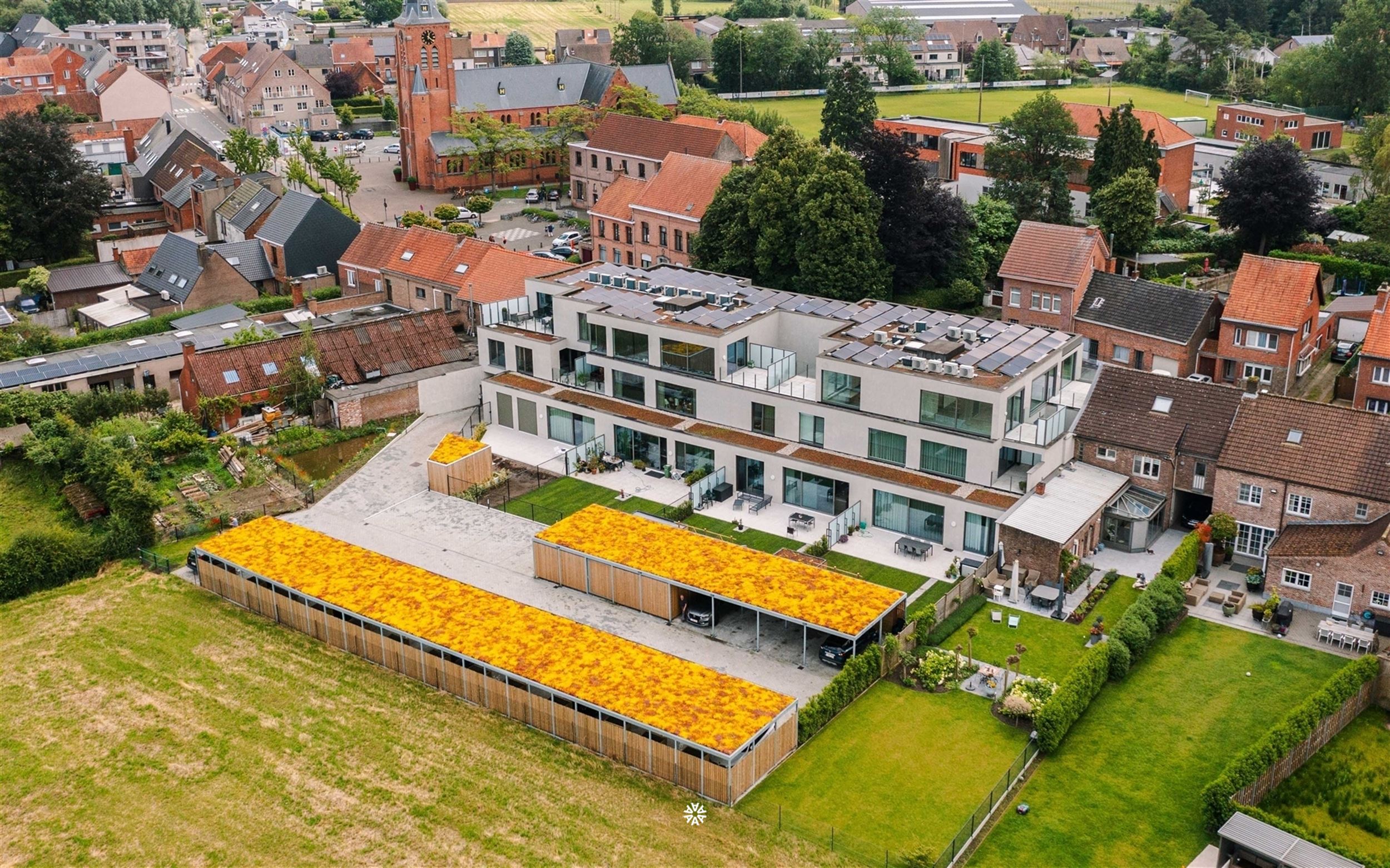 Prachtig dakappartement met 2 slaapkamers en 2 zuidgerichte terrassen foto 14