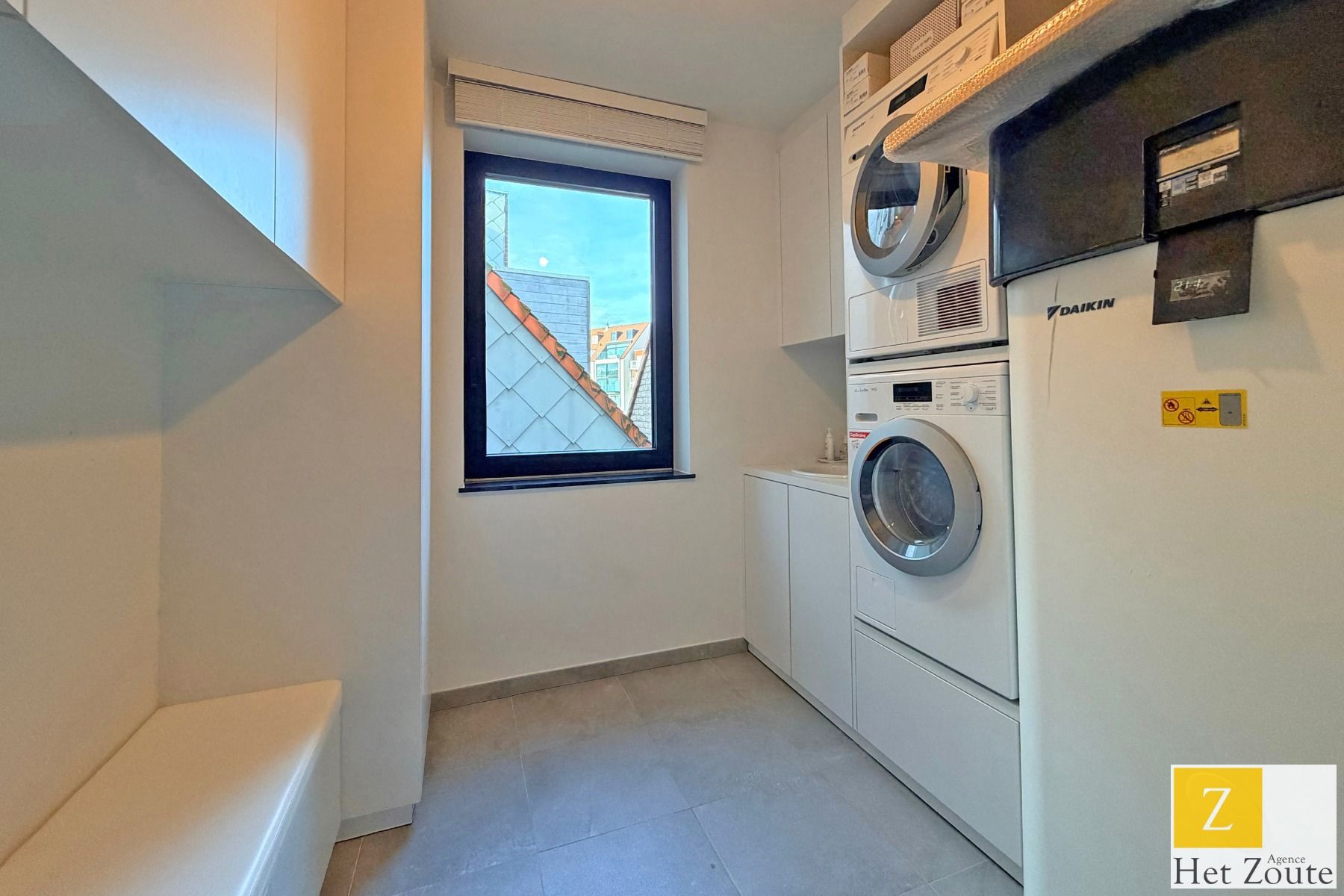 Uniek duplexappartement op enkele passen van de Zeedijk foto 16