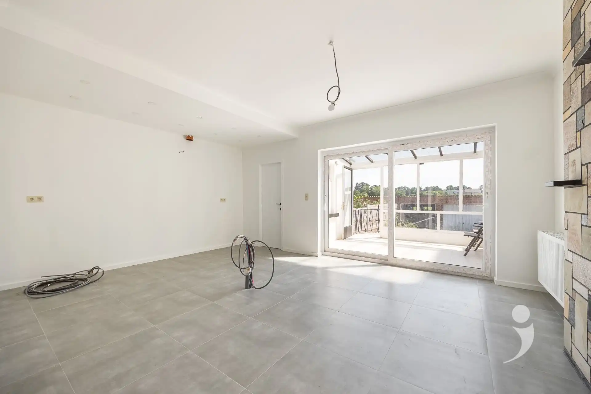 Karaktervolle, volledig gerenoveerde woning met 4 slaapkamers, 2 badkamers en zonnige tuin! foto 9