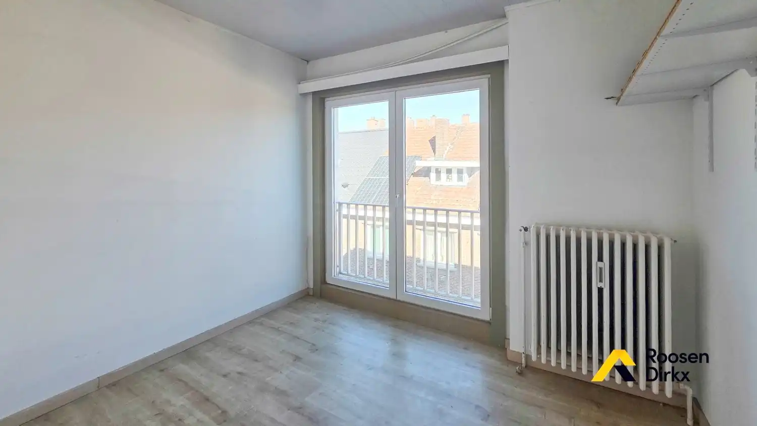 Appartement (95m²) met 2 slaapkamers in hartje Bree foto 9