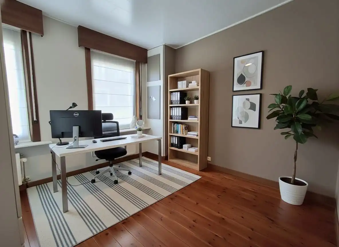 RUIME, GEZELLIGE WONING MET 4 SLAAPKAMERS EN TUIN foto 6