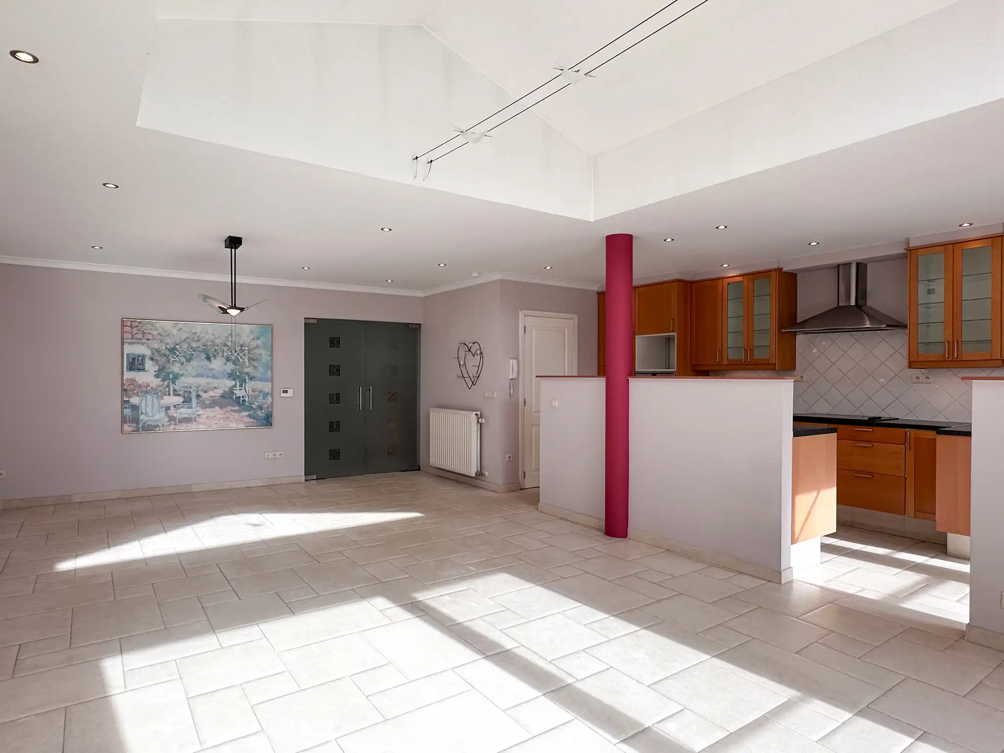 Woning met twee slaapkamers, dressing, garage en tuin te huur in het hartje van Melsele foto 6