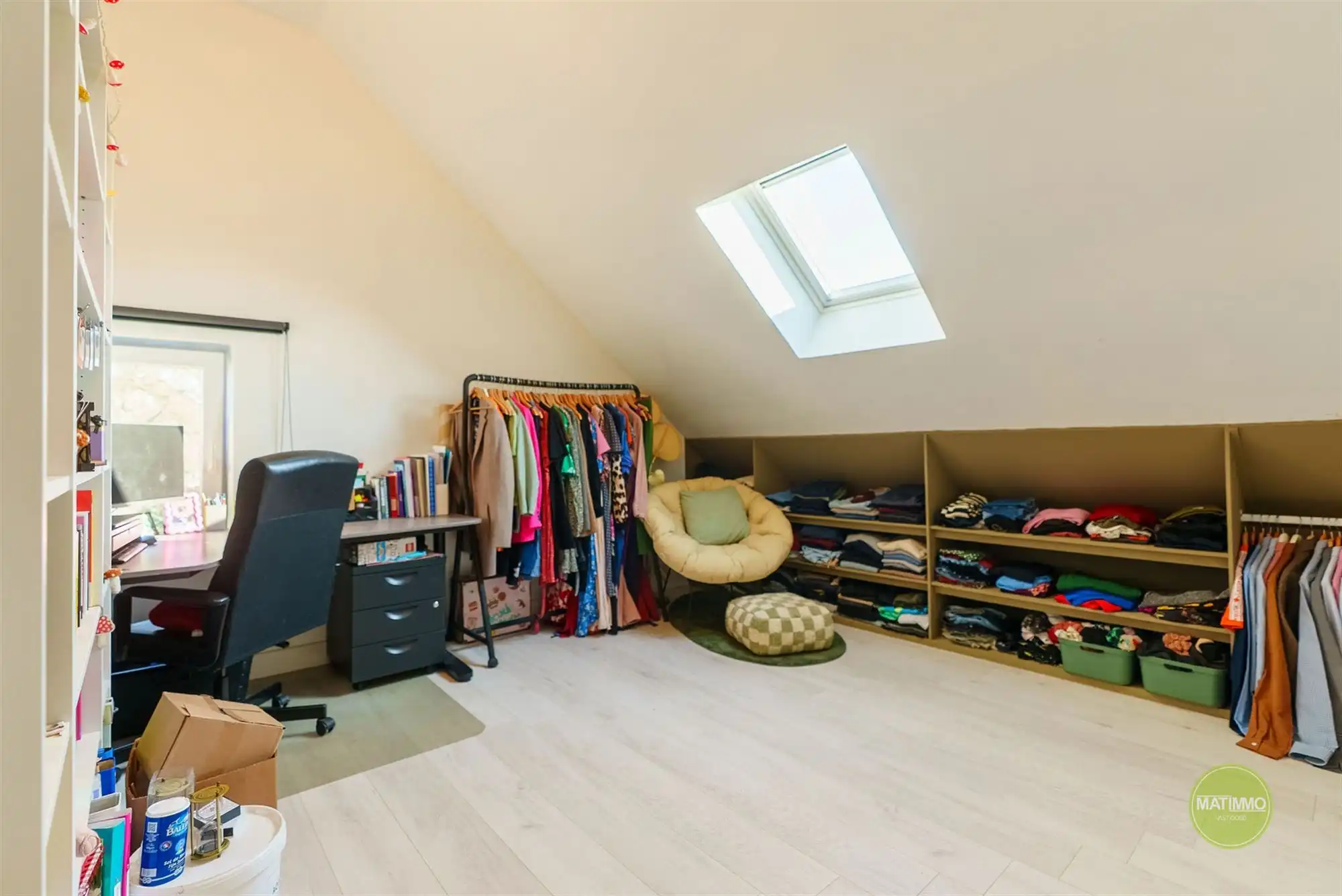 Gerenoveerde, energiezuinige halfopen woning te Meerhout foto 15