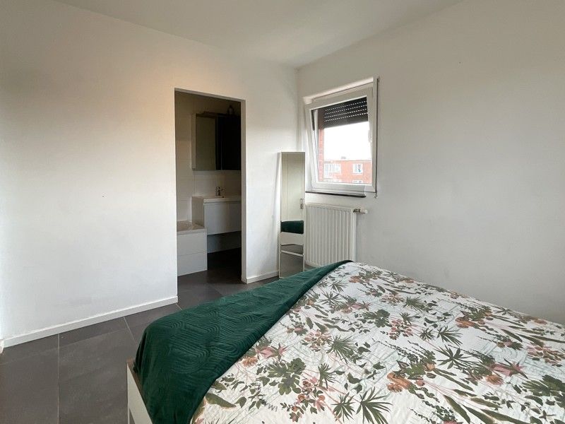 Modern 1-slaapkamer appartement nabij centrum Zwijndrecht foto 6