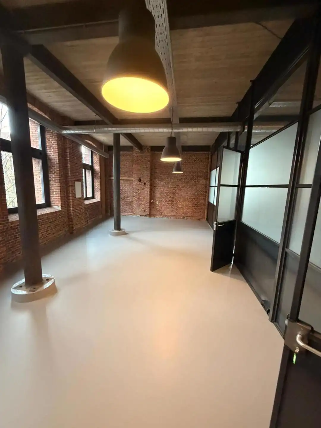 Kantoor te huur foto 7