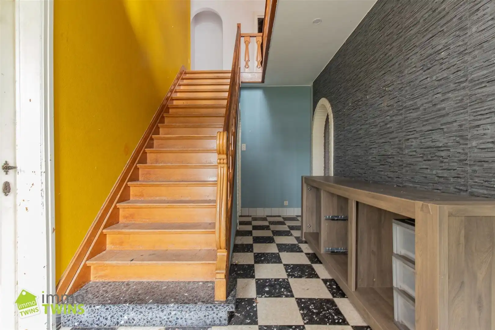 Statige villa met uitzonderlijk potentieel op toplocatie in Berlare foto 16