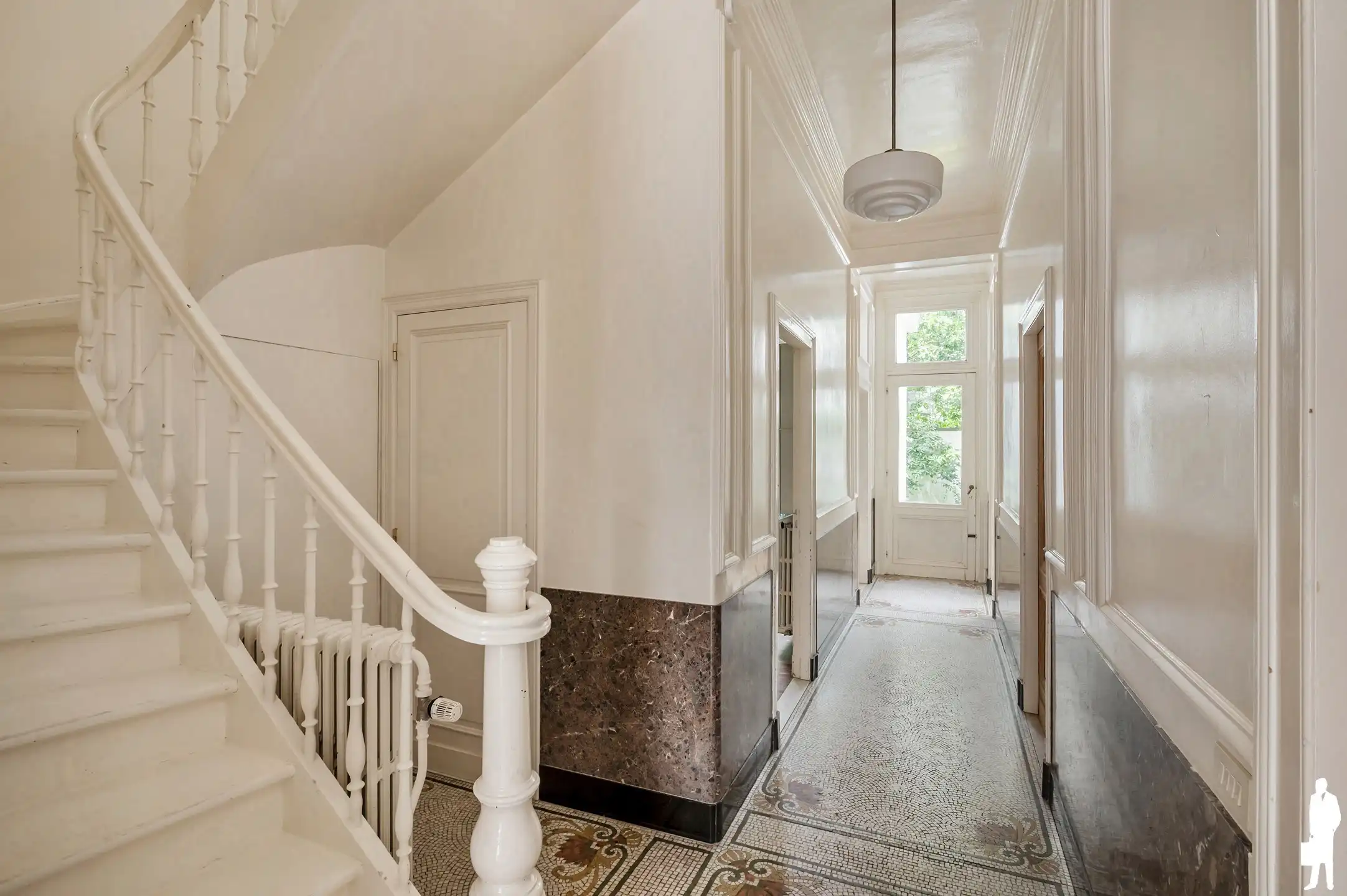 Karaktervolle herenwoning met tuin in Antwerpen foto 10