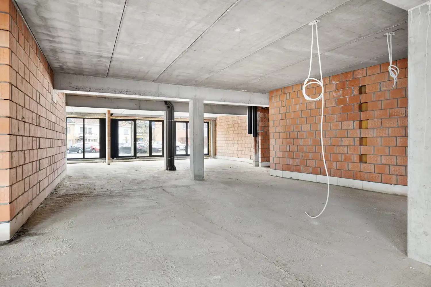 Casco handelsgelijkvloers van&nbsp;meer dan 150 m² op toplocatie foto 7