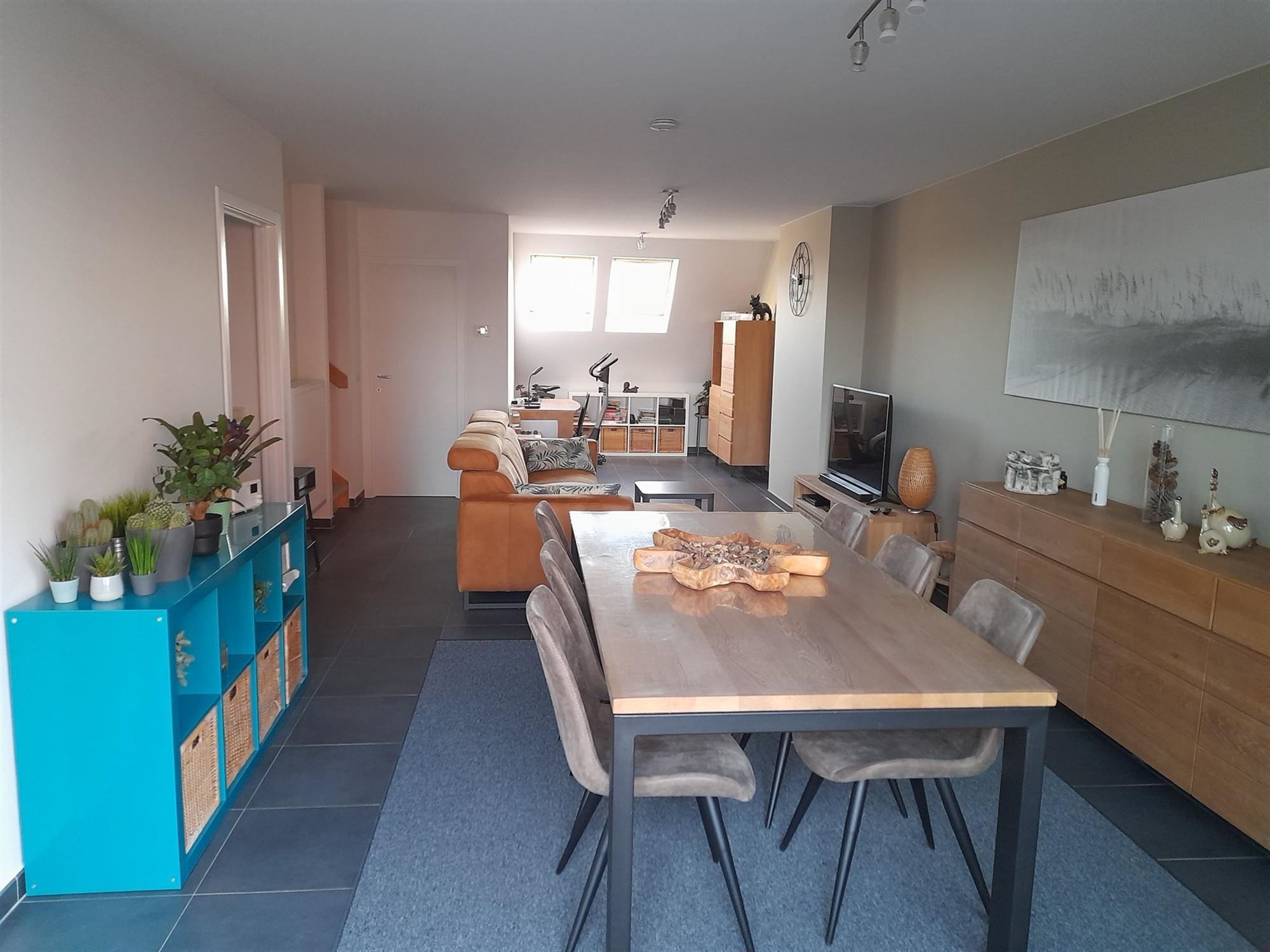 Prachtig recent duplex-appartement met zicht op het binnenplein van Residentie De Mouterij. foto 4