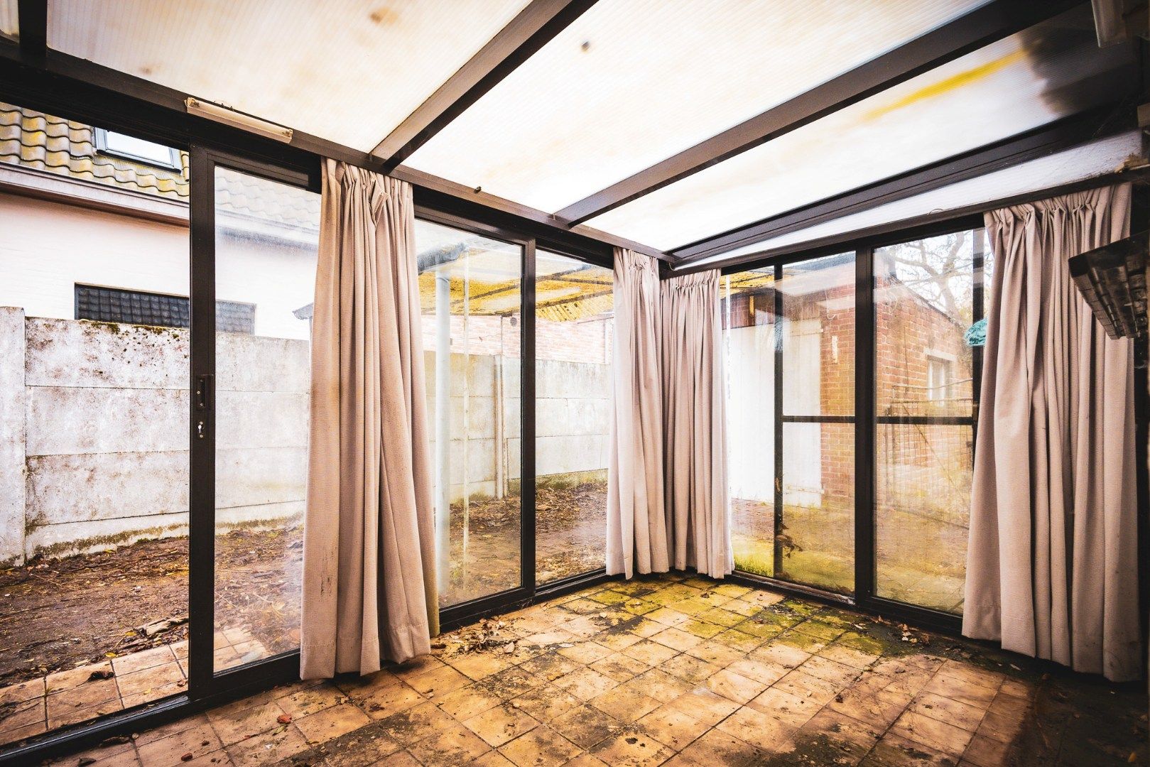 Grondig te renoveren / herop te bouwen woning te Maldegem foto 16