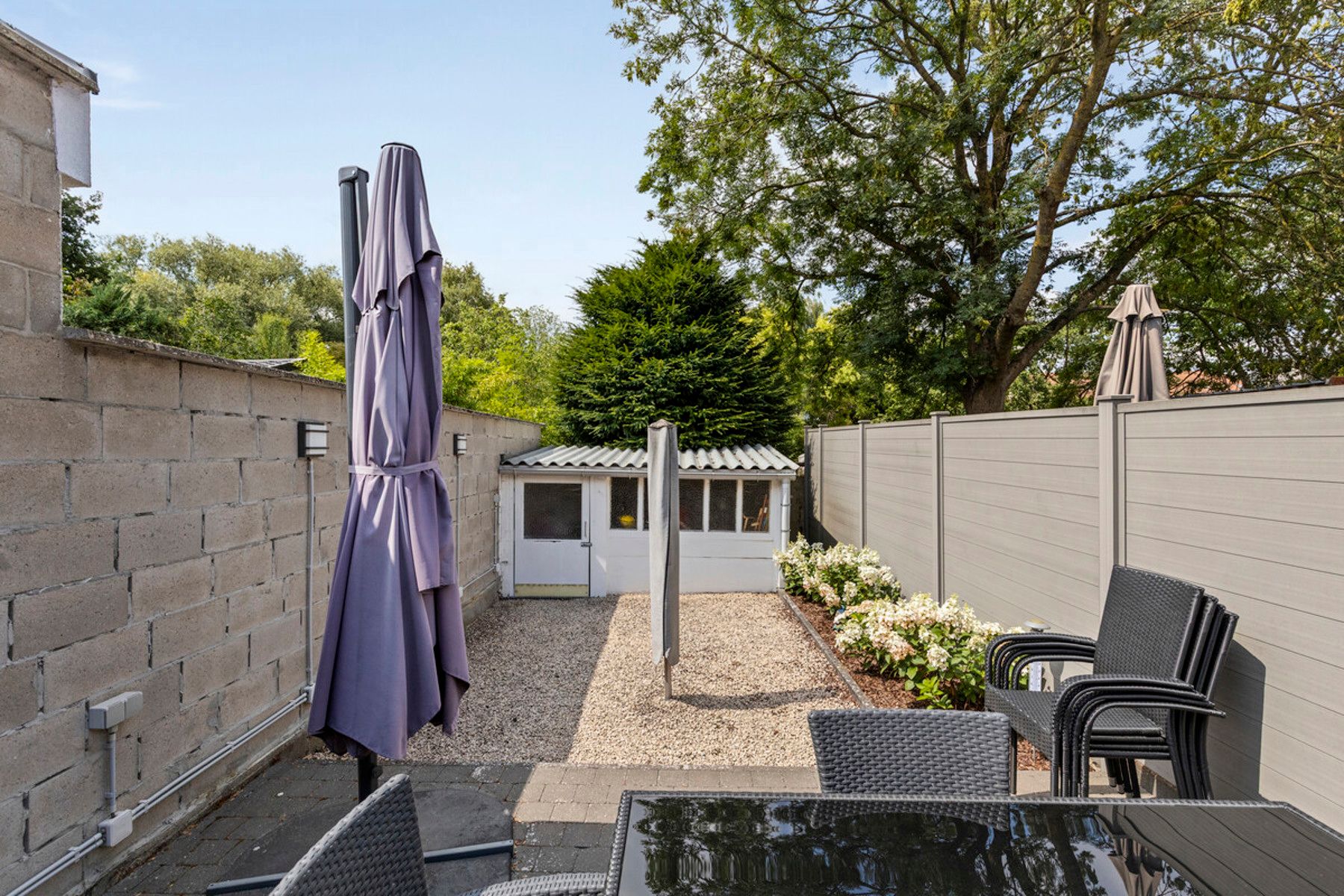 Goed gelegen woning met 2 slaapkamers en tuin foto 9