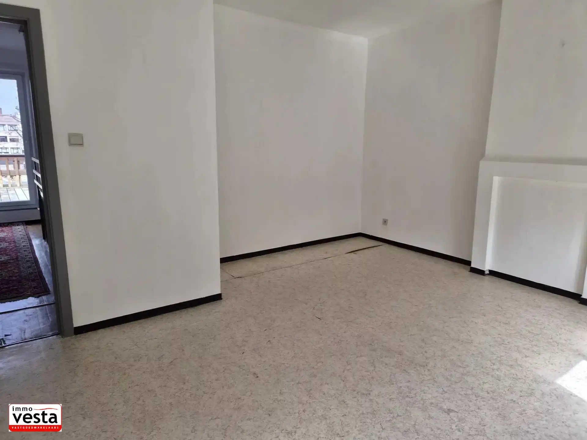 Centraal gelegen rijwoning met 3 slaapkamers foto 12