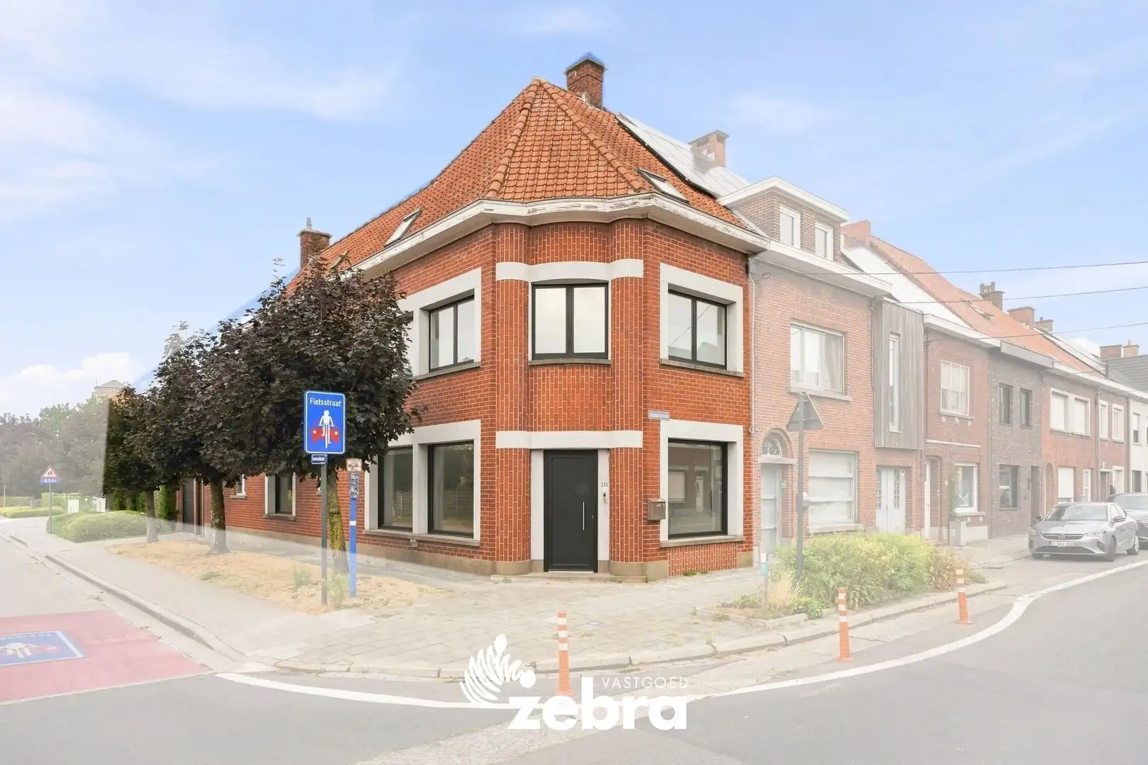 Kloeke hoekwoning met veel potentieel in Roeselare! foto 22