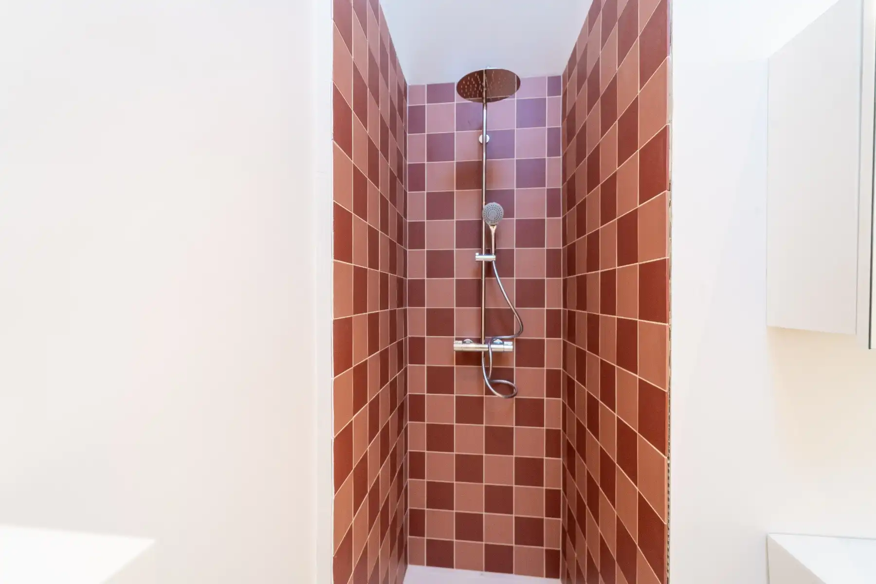 Mooi gerenoveerde dakstudio foto 6