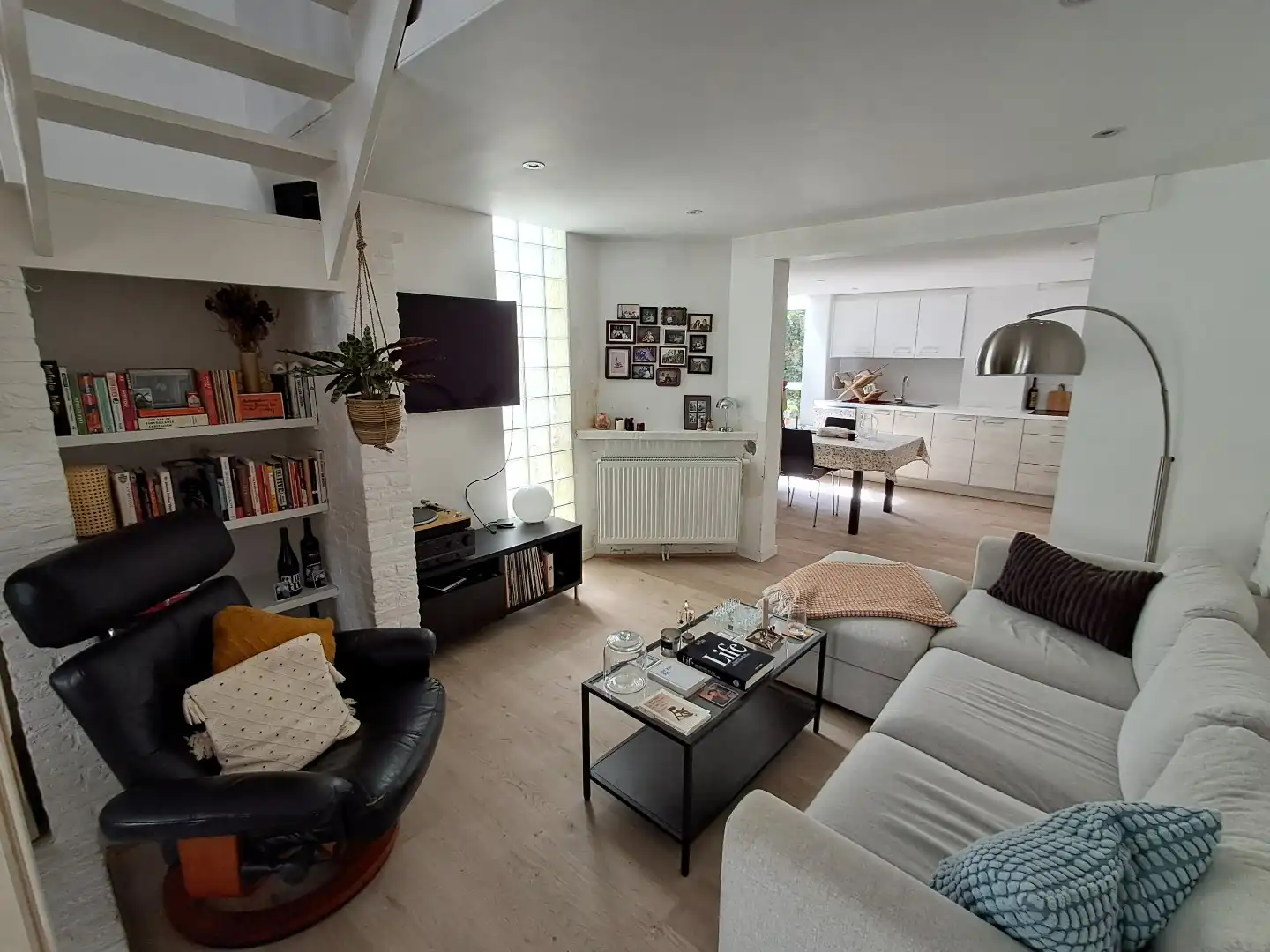 Gezellige woning in centrum Brugge. foto 3
